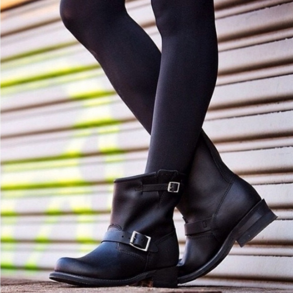 Fry boots